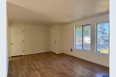 1360 Sunset Ln, Sweet Home, OR 97386 - Photo 5