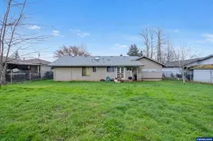 1360 Sunset Ln, Sweet Home, OR 97386 - Photo 21