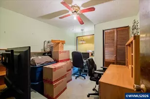 1360 Sunset Ln, Sweet Home, OR 97386 - Photo 19