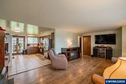 1360 Sunset Ln, Sweet Home, OR 97386 - Photo 3