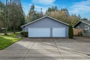 1376 Brickley Rd, Eugene, OR 97401 - Photo 5