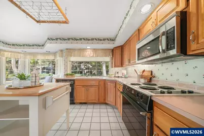 1376 Brickley Rd, Eugene, OR 97401 - Photo 23
