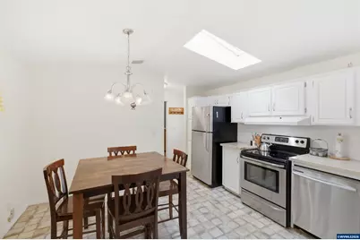 25045 Gap Rd, Brownsville, OR 97327 - Photo 7