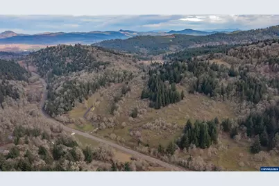 25045 Gap Rd, Brownsville, OR 97327 - Photo 39