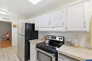 25045 Gap Rd, Brownsville, OR 97327 - Photo 11