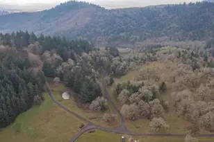 25045 Gap Rd, Brownsville, OR 97327 - Photo 47