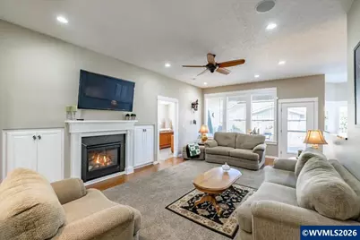 745 SE Glendover Ln, Dallas, OR 97338 - Photo 27