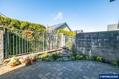 745 SE Glendover Ln, Dallas, OR 97338 - Photo 45