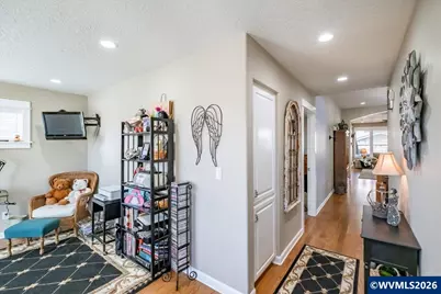 745 SE Glendover Ln, Dallas, OR 97338 - Photo 5