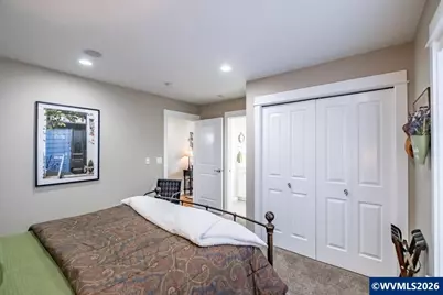 745 SE Glendover Ln, Dallas, OR 97338 - Photo 11