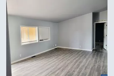 4722 Wyoming Cir NE, Salem, OR 97305 - Photo 7