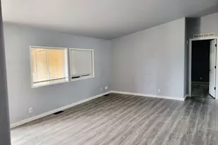 4722 Wyoming Cir NE, Salem, OR 97305 - Photo 7