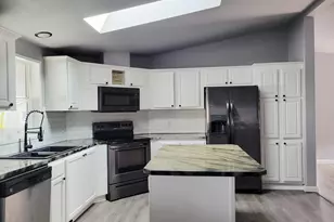 4722 Wyoming Cir NE, Salem, OR 97305 - Photo 11