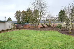 1740 Hardcastle Ave, Woodburn, OR 97071 - Photo 39