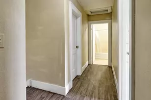 1740 Hardcastle Ave, Woodburn, OR 97071 - Photo 33