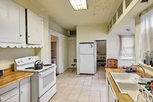 1740 Hardcastle Ave, Woodburn, OR 97071 - Photo 11