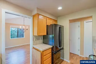 695 Fairview Ave SE, Salem, OR 97302 - Photo 11