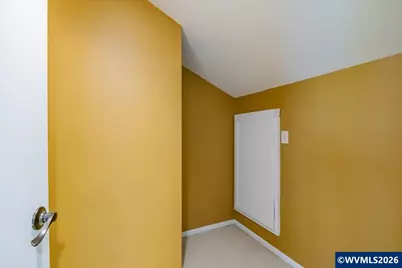 695 Fairview Av SE, Salem, OR 97302 - Photo 27