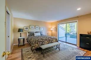 695 Fairview Ave SE, Salem, OR 97302 - Photo 17