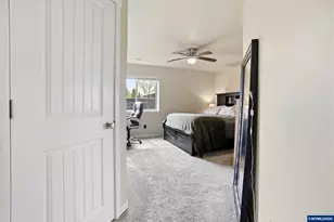 226 NW Sagan Lp, Sheridan, OR 97378 - Photo 23