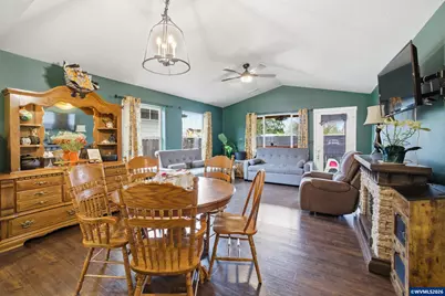 226 NW Sagan Lp, Sheridan, OR 97378 - Photo 11