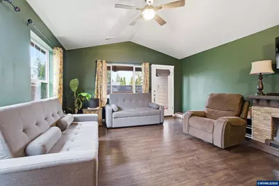 226 NW Sagan Lp, Sheridan, OR 97378 - Photo 13