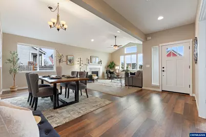 309 NE Berry St, Sublimity, OR 97385 - Photo 5