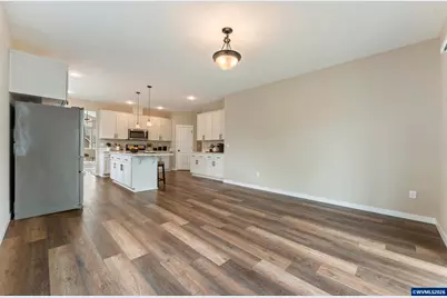 309 NE Berry St, Sublimity, OR 97385 - Photo 25