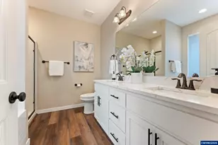 309 NE Berry St, Sublimity, OR 97385 - Photo 33