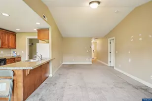 1055 SE Millright Ave, McMinnville, OR 97128 - Photo 21