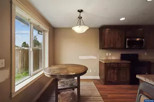 1055 SE Millright Ave, McMinnville, OR 97128 - Photo 23