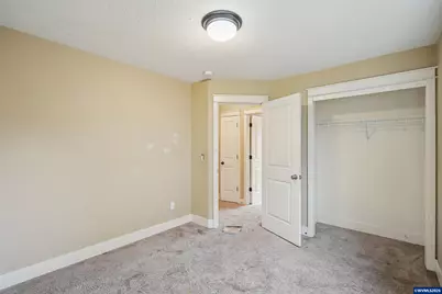 1055 SE Millright Av, McMinnville, OR 97128 - Photo 13