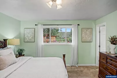 1586 Ewald Av SE, Salem, OR 97302 - Photo 23