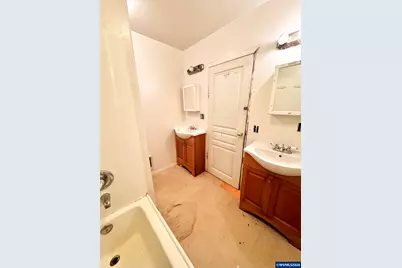 3950 La Branch St SE, Salem, OR 97317 - Photo 15