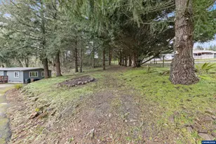 30202 Townsend Rd, Lebanon, OR 97355 - Photo 7