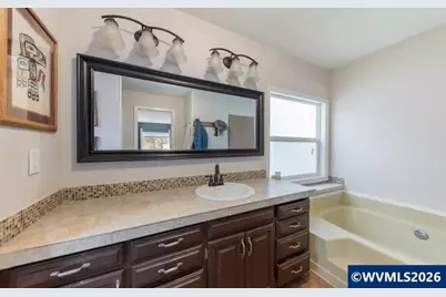 30202 Townsend Rd, Lebanon, OR 97355 - Photo 29