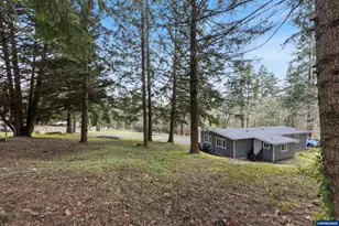 30202 Townsend Rd, Lebanon, OR 97355 - Photo 9