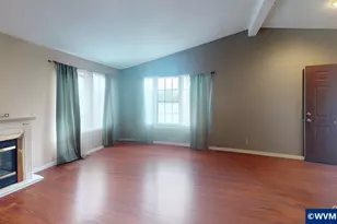 2120 Robins Ln, Salem, OR 97306 - Photo 9