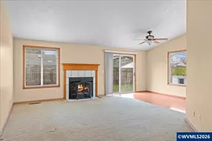 2931 Hollywood Dr NE, Salem, OR 97305 - Photo 7