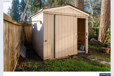 4366 Berry Ln, Eugene, OR 97404 - Photo 33
