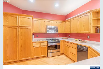 4366 Berry Ln, Eugene, OR 97404 - Photo 15