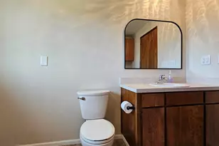 1937 Fieldcrest Ct S, Salem, OR 97306 - Photo 15