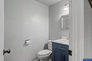 2120 Lafayette St SE, Albany, OR 97322 - Photo 17