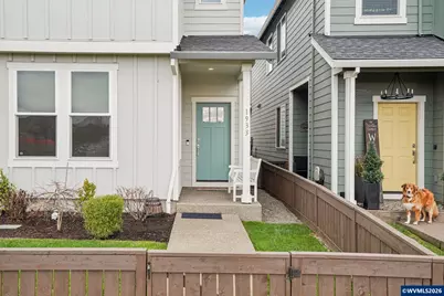 1933 NW Kent St St, McMinnville, OR 97128 - Photo 3