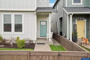 1933 NW Kent St St, McMinnville, OR 97128 - Photo 3