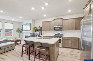 1933 NW Kent St St, McMinnville, OR 97128 - Photo 13