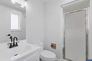 4784 Nighthawk Ct NE, Salem, OR 97305 - Photo 17