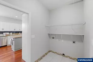 946 Reagan Ave NW, Salem, OR 97304 - Photo 25