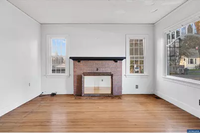 923 SW Ellis St, Dallas, OR 97338 - Photo 15