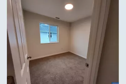 301 S Drake St (&amp; 315 S 1st St) St, Silverton, OR 97381 - Photo 17